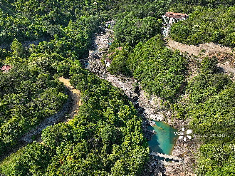 广东省惠州市龙门县永汉镇南昆山国家森林公园三寨谷度假村航拍图片素材