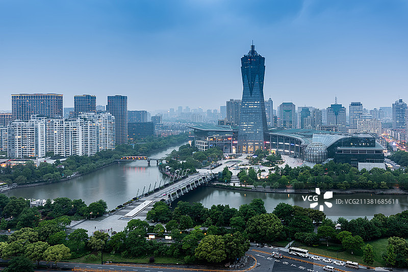 杭州环球中心夜景图片素材