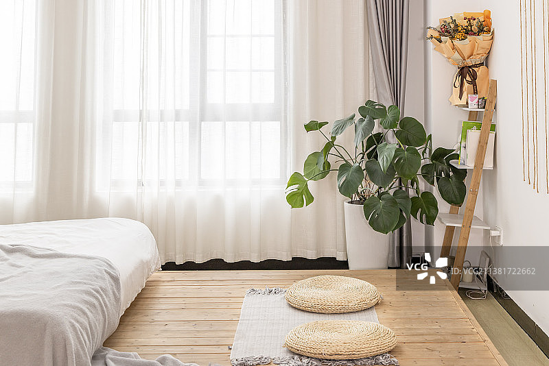 日系简约原木家居装修风格图片素材