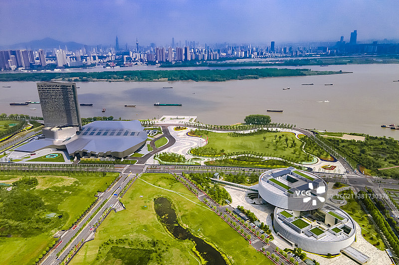 航拍南京江北新区扬子江国际会议中心和江北市民中心图片素材