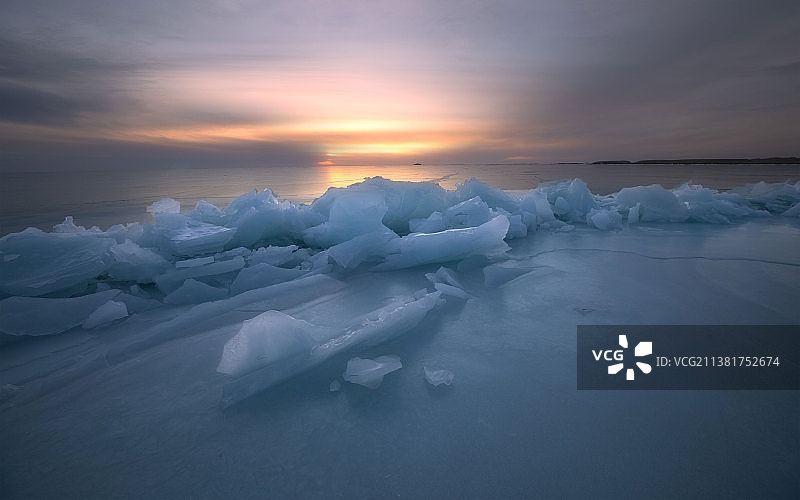 雅丹地貌的碎冰图片素材