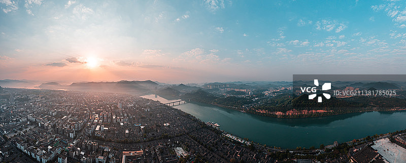 航拍风水之都阆中古城图片素材