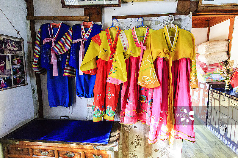 北京中华民族博物院（中华民族园）北园：朝鲜族景区朝鲜族民居正房图片素材