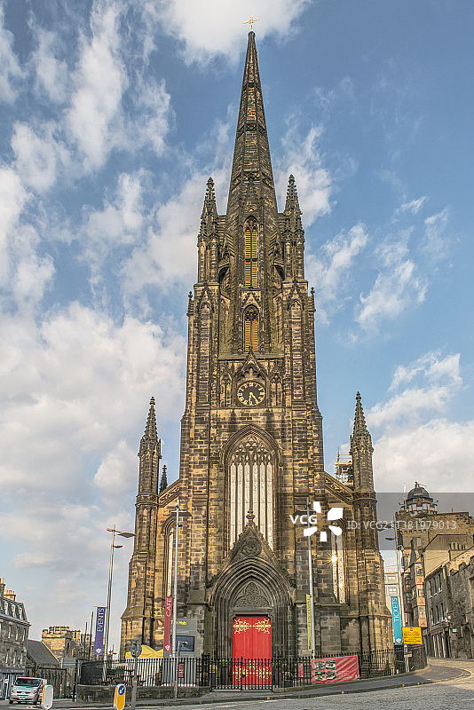 英国爱丁堡皇家英里上的枢纽艺术中心图片素材