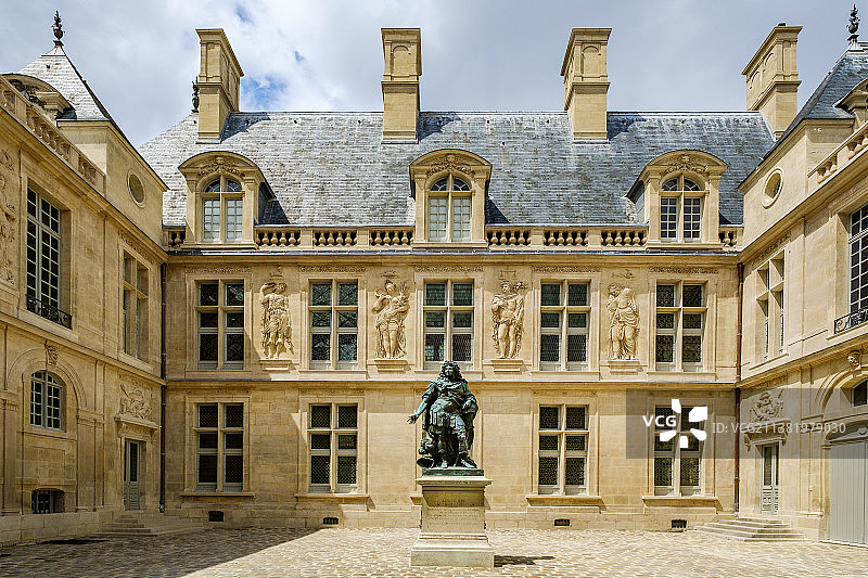 法国巴黎卡纳瓦雷博物馆庭院图片素材