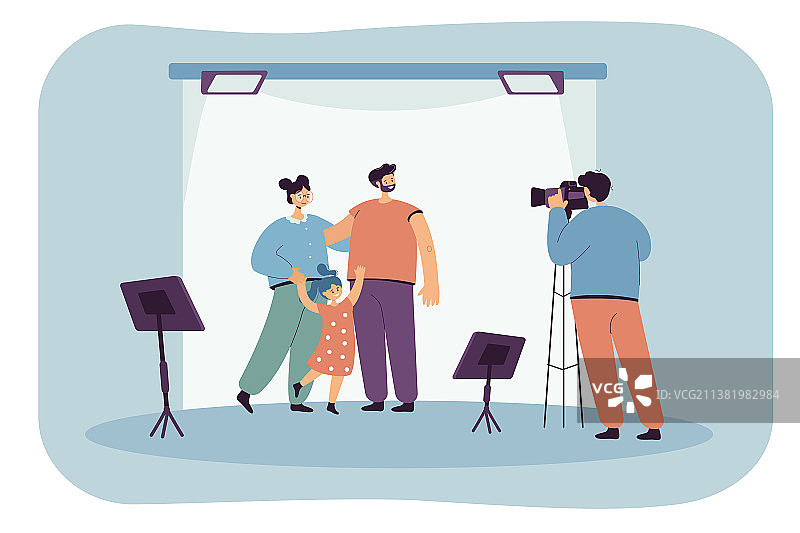 卡通摄影师给父母拍照图片素材
