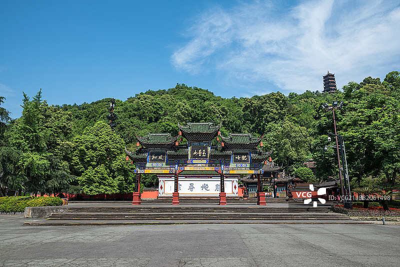 成都市都江堰景区玉垒山公园白昼晴天图片素材