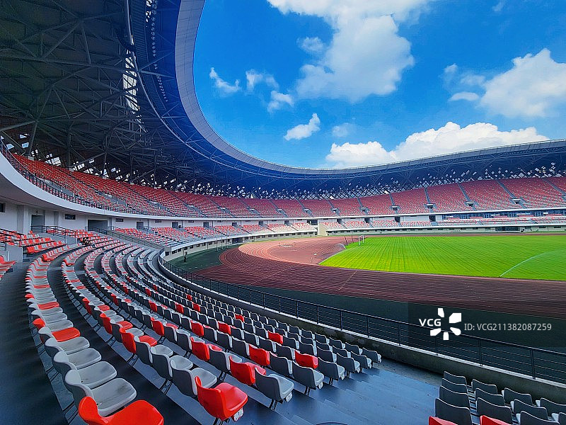 将天空平分图片素材