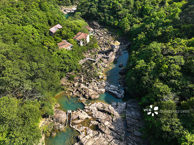 广东省惠州市龙门县永汉镇南昆山国家森林公园三寨谷度假村航拍图片素材