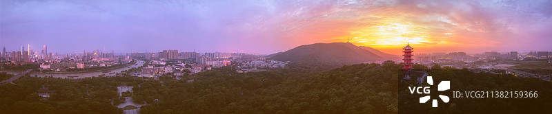 无锡惠山落日全景图图片素材