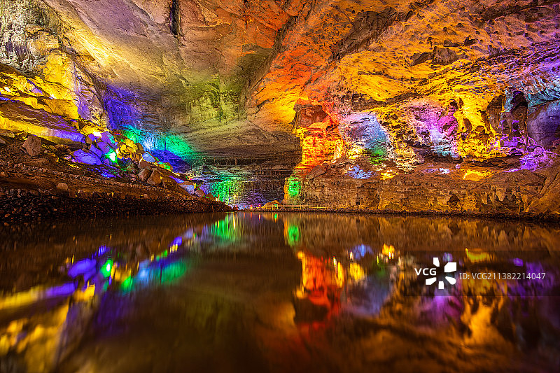 宜宾兴文石海天泉洞图片素材