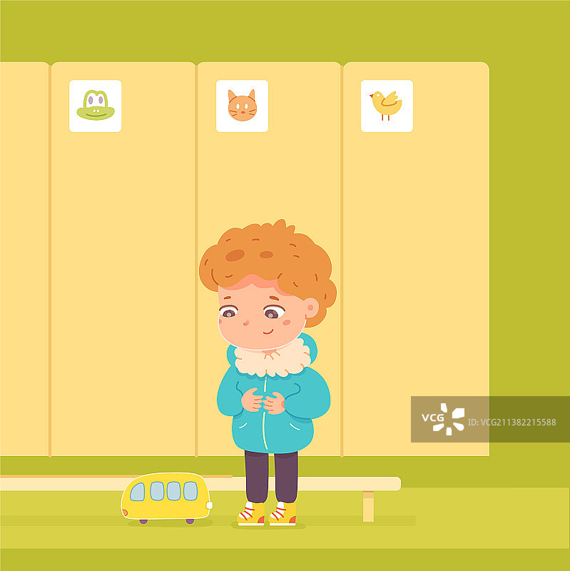 穿着冬装站在储物柜旁的男孩图片素材