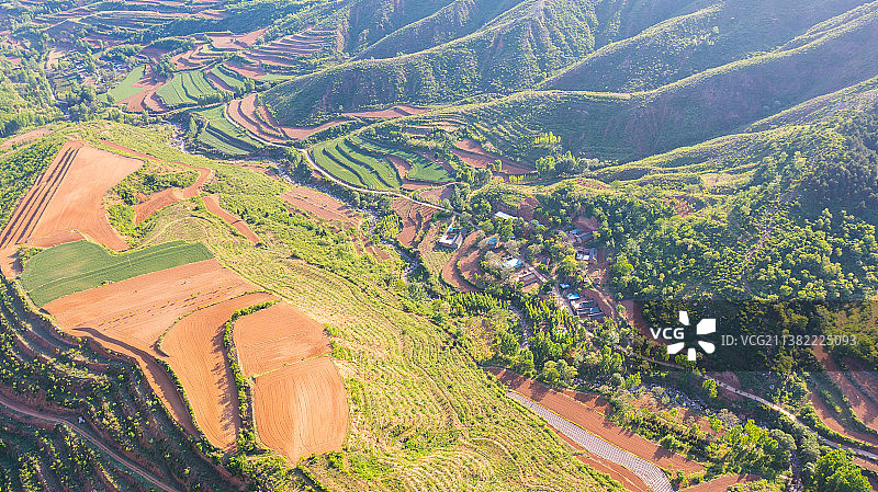 黄土高原梯田风光图片素材