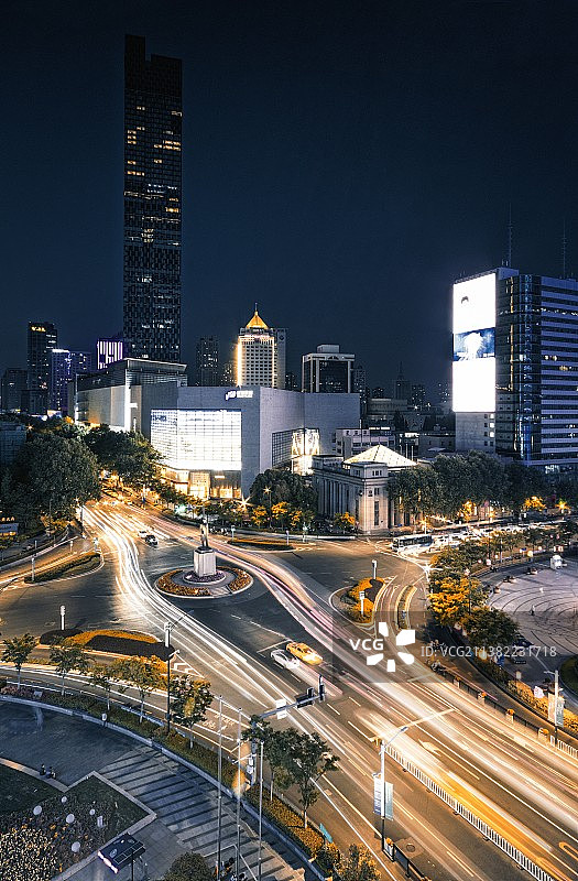 南京市中心新街口广场车流不息图片素材