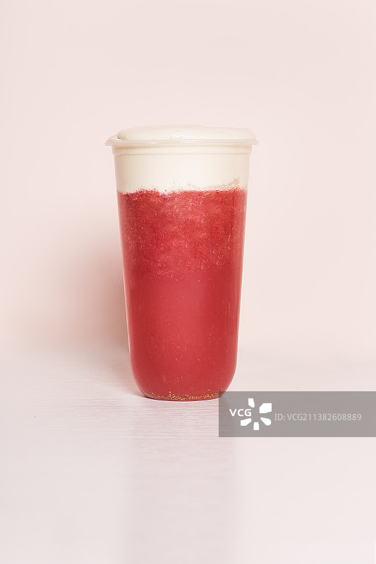 鲜榨草莓奶昔图片素材