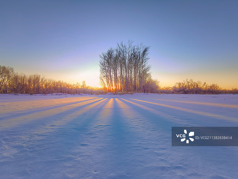 冬日暖阳图片素材