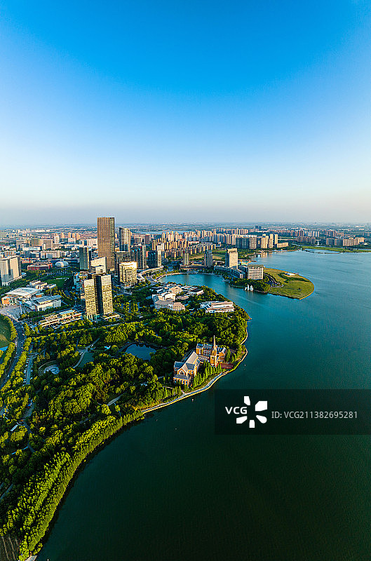 江苏苏州工业园区独墅湖月亮湾图片素材