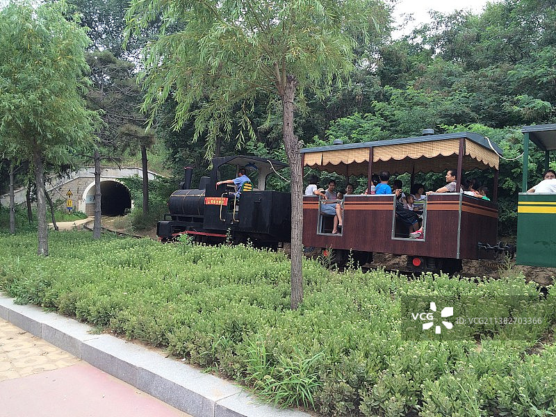 河北省秦皇岛 南戴河国际娱乐中心, 中华荷园, 碧海金沙, 高空缆车, 观光小火车, 巨型风筝图片素材