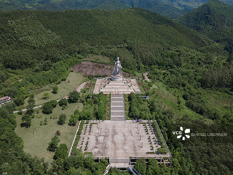 航拍视角下的重庆永川神女湖图片素材