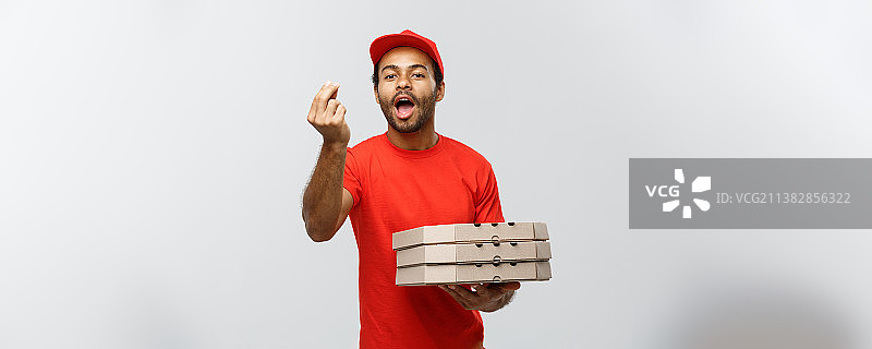 配送概念-快乐的非洲裔美国配送员肖像图片素材