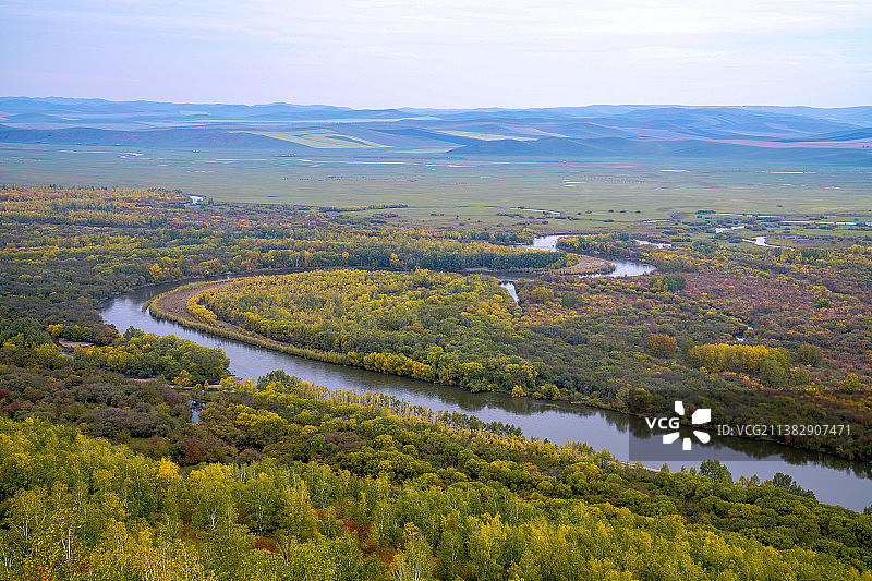 秋天的额尔古纳湿地图片素材