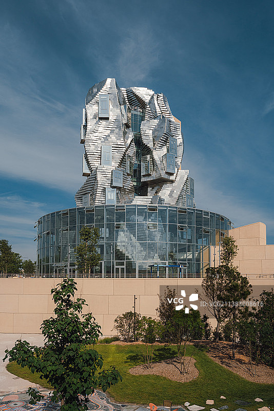 法国阿尔勒文化中心现代化建筑图片素材