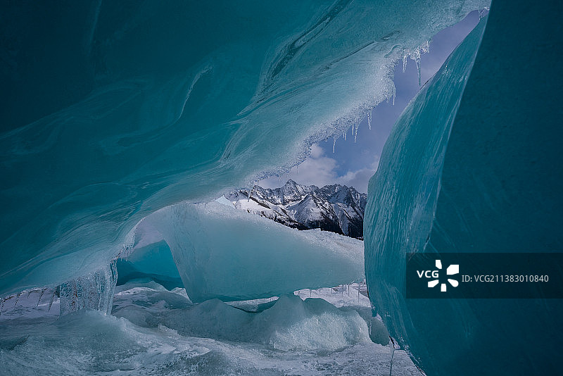 来古冰川蓝冰洞图片素材