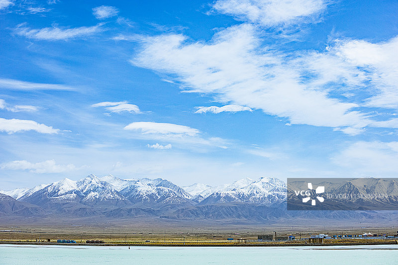 青海省海西蒙古族藏族自治州-茶卡盐湖景区图片素材