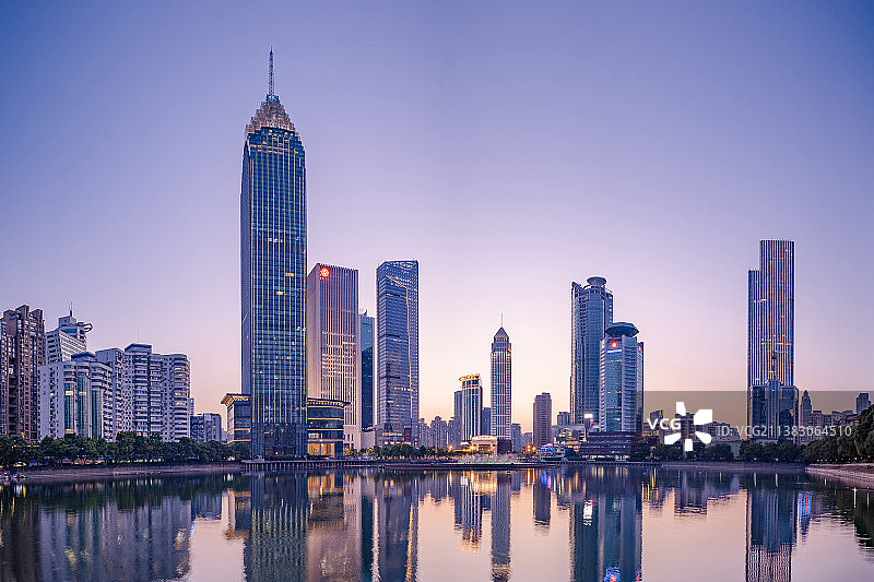 武汉市汉口西北湖金融街城市夜景图片素材