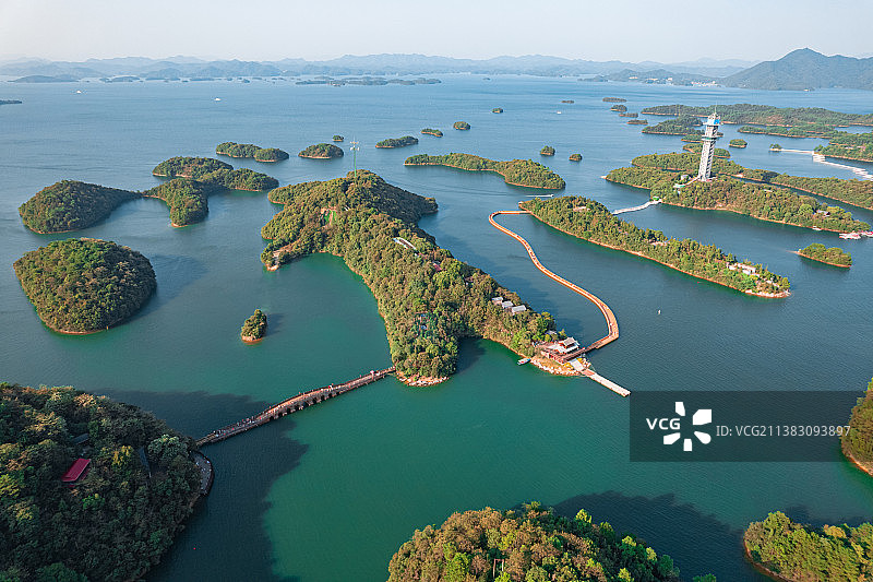 江西省九江市永修县庐山西海岛屿全景图片素材