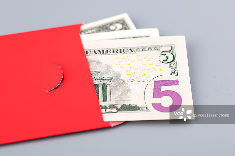 美元钞票和红包图片素材