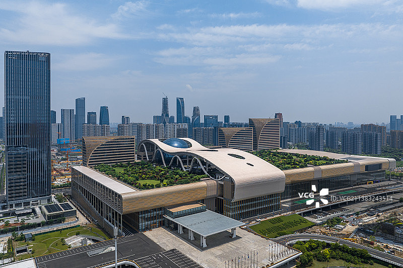 航拍杭州国际博览中心白昼风光图片素材