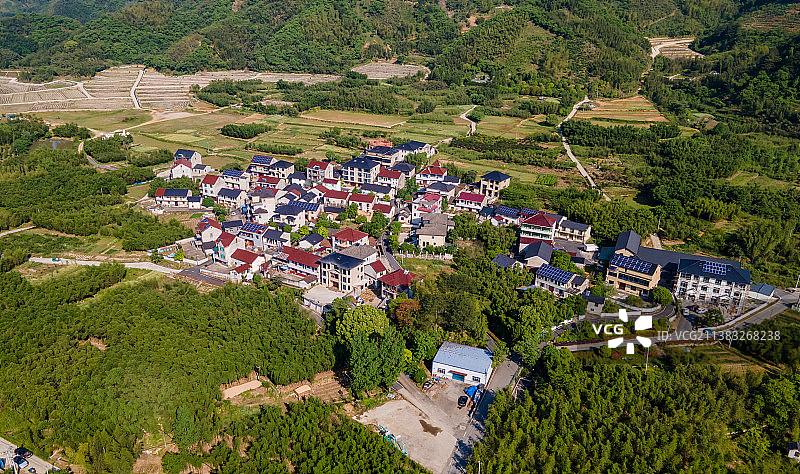 航拍视角下的桐庐乡村图片素材