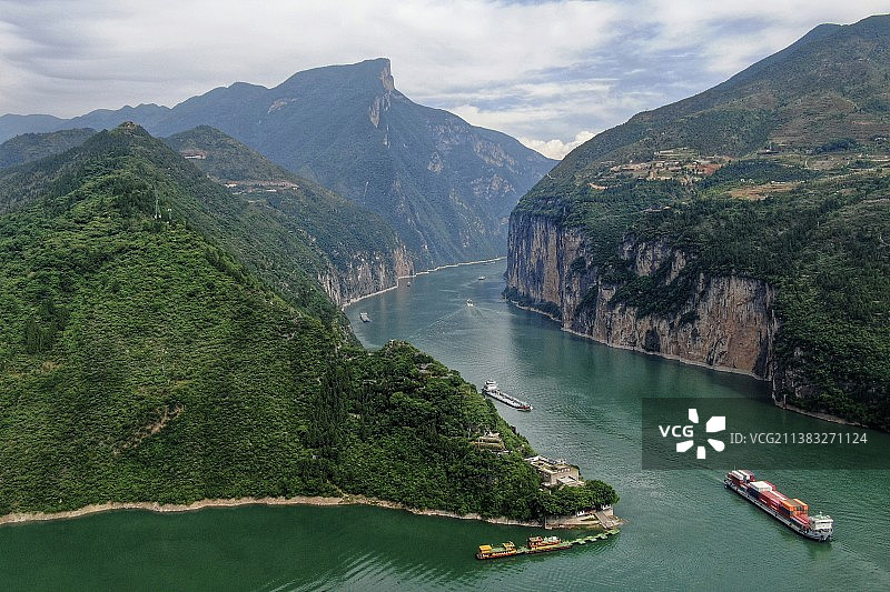 重庆奉节白帝城瞿塘峡航拍图片素材