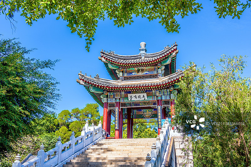 中国广东珠海圆明新园夹镜鸣琴图片素材