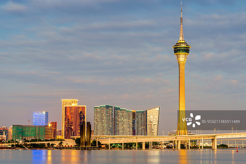 中国澳门旅游塔日暮风光图片素材