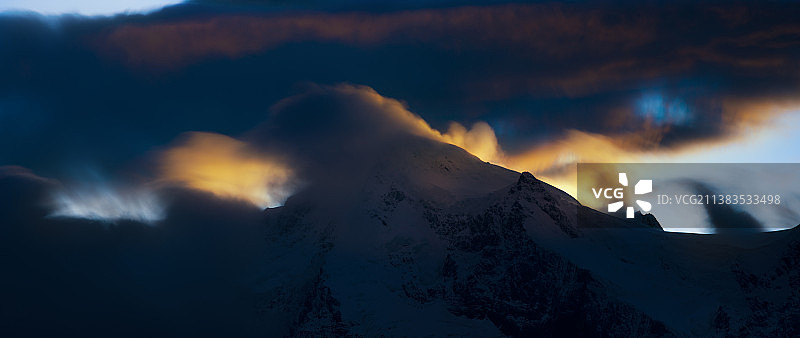 梅里雪山图片素材