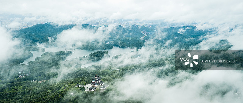 云雾缭绕 惠州西湖风景名胜区高榜山图片素材