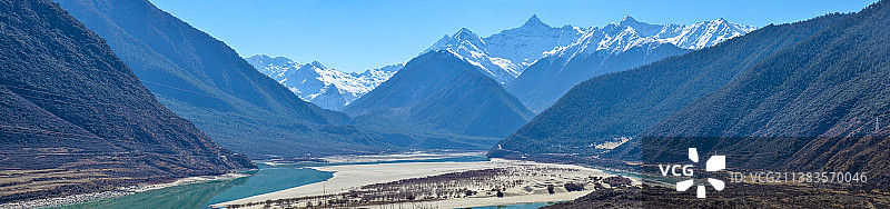 雅鲁藏布大峡谷图片素材
