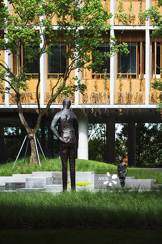 成都市天府新区漂浮总部麓湖生态城办公楼现代设计建筑公园城市素材图片素材