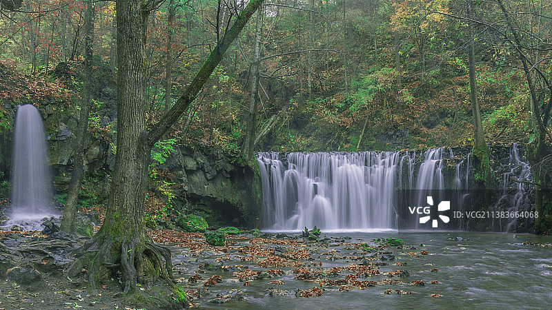 龙湾瀑布图片素材