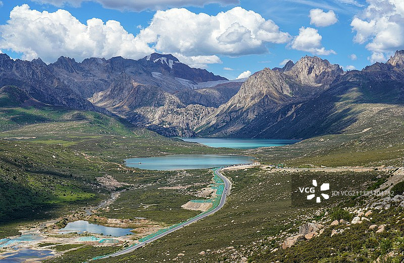 川藏线上姊妹湖风景图片素材