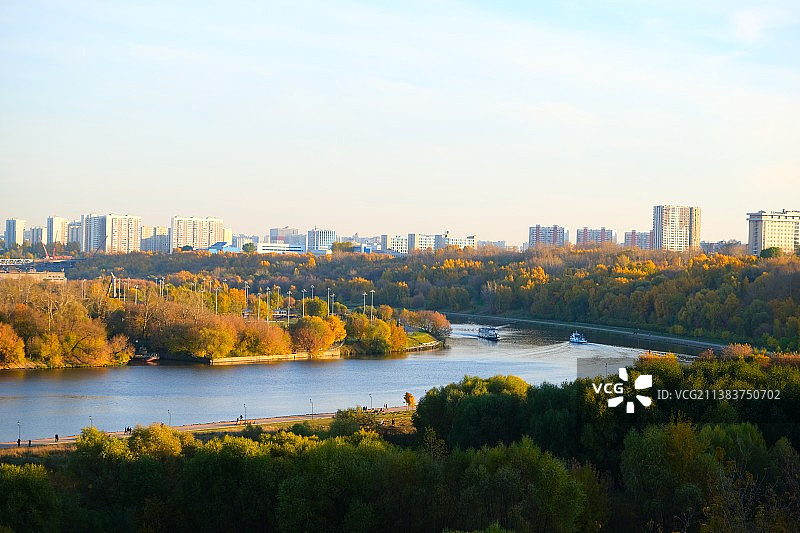秋天的莫斯科河图片素材