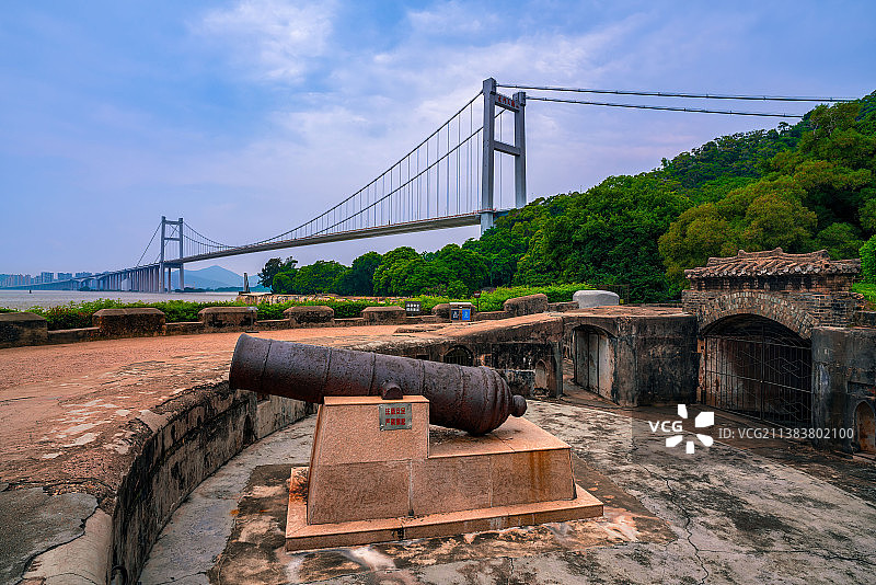 见证 （虎门炮台–虎门大桥）图片素材