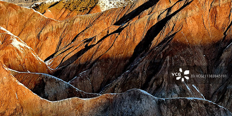 康辉 一抹晟光 新疆克拉玛依呼图壁图片素材