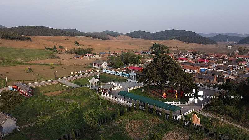 铁岭县红带沟大清神树图片素材