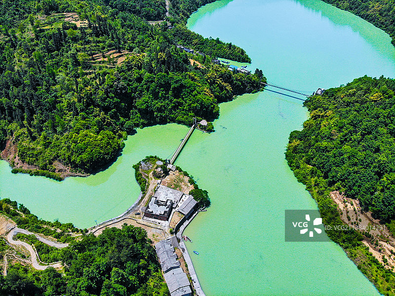幽幽阿蓬江•青山绿水 风景如画图片素材