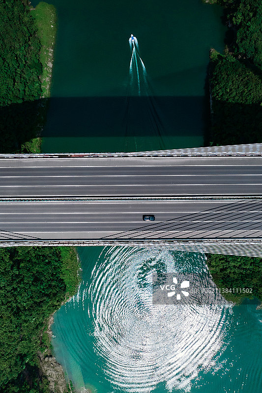 航拍贵州楠木渡乌江大桥图片素材