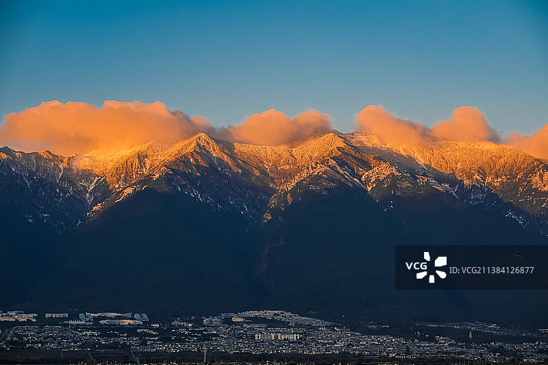 日照苍山图片素材