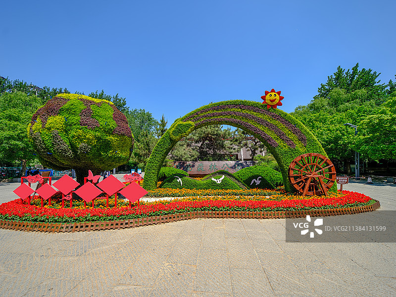 中国山东济南森林公园入口，120中画幅相机拍摄图片素材